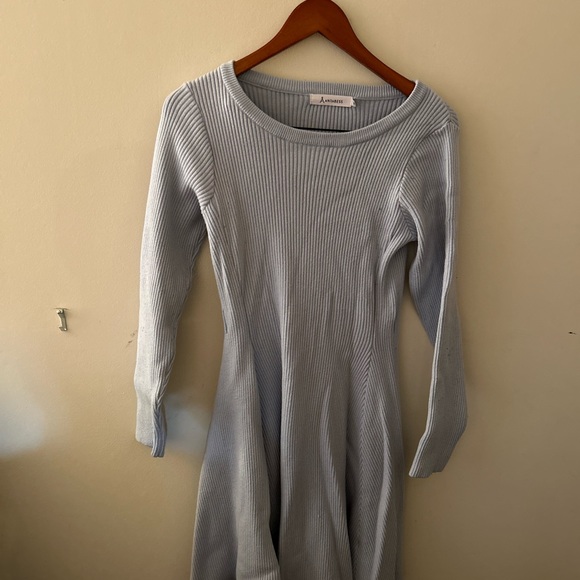 Dressed - Picture 2 of 2